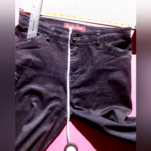 Embellished wide leg pleated jeans w/ leather pockets - Picture 9 of 13